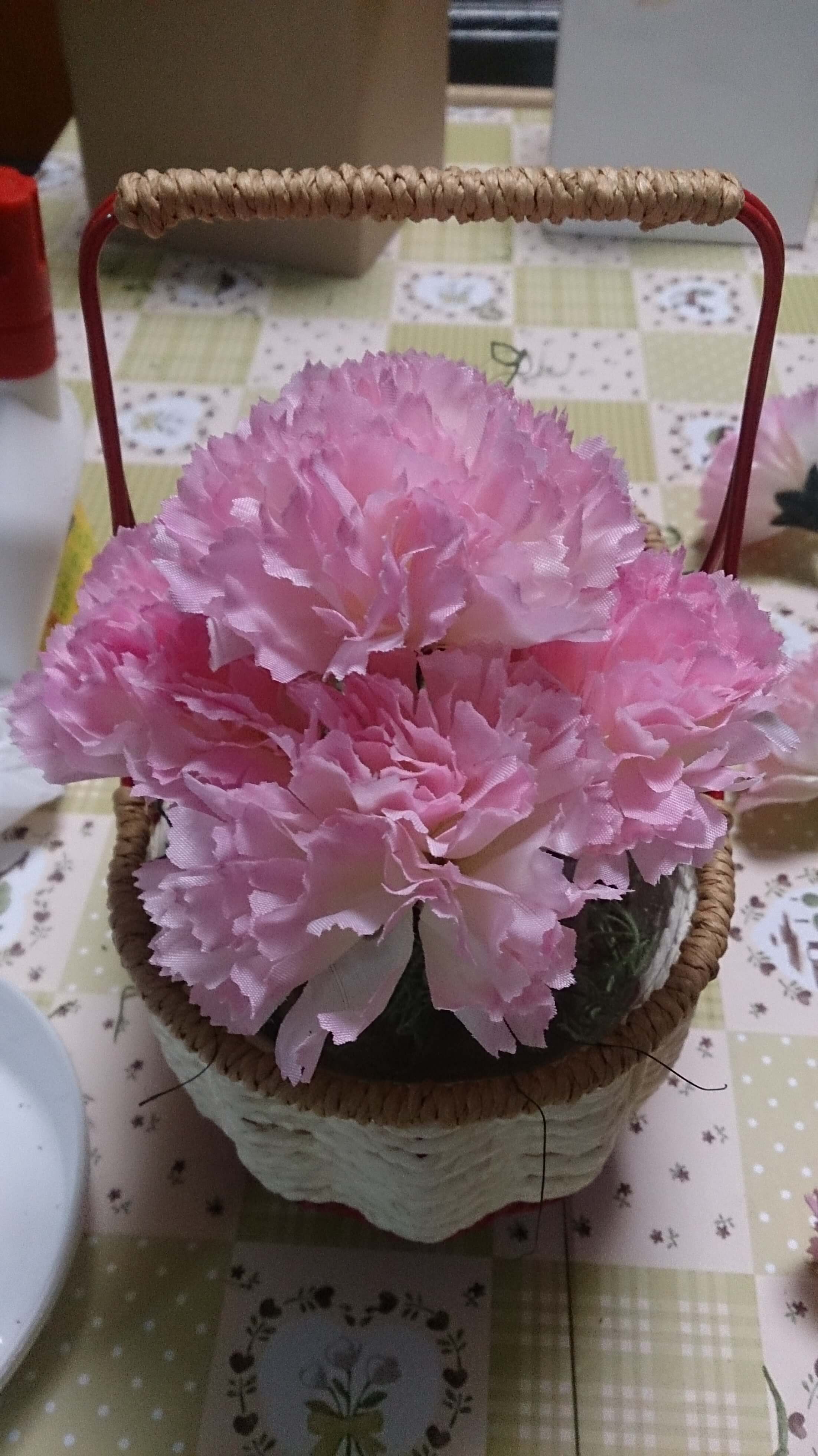 おすすめ お花 造花 を使ったプードルアレンジメントの作り方を大公開 東京 吉祥寺のフラワーセラピーを取り入れたお花屋さん Heartfelt Flowers 花心
