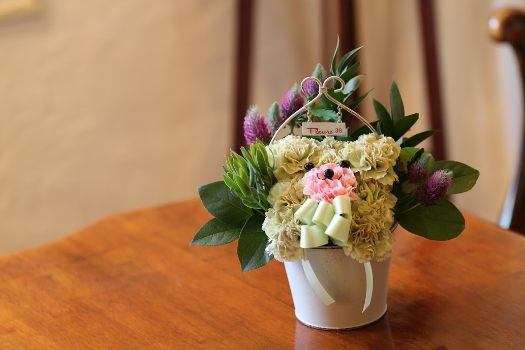 父の日に贈る手作りフラワーアレンジメント 東京 吉祥寺のフラワーセラピーを取り入れたお花屋さん Heartfelt Flowers 花心